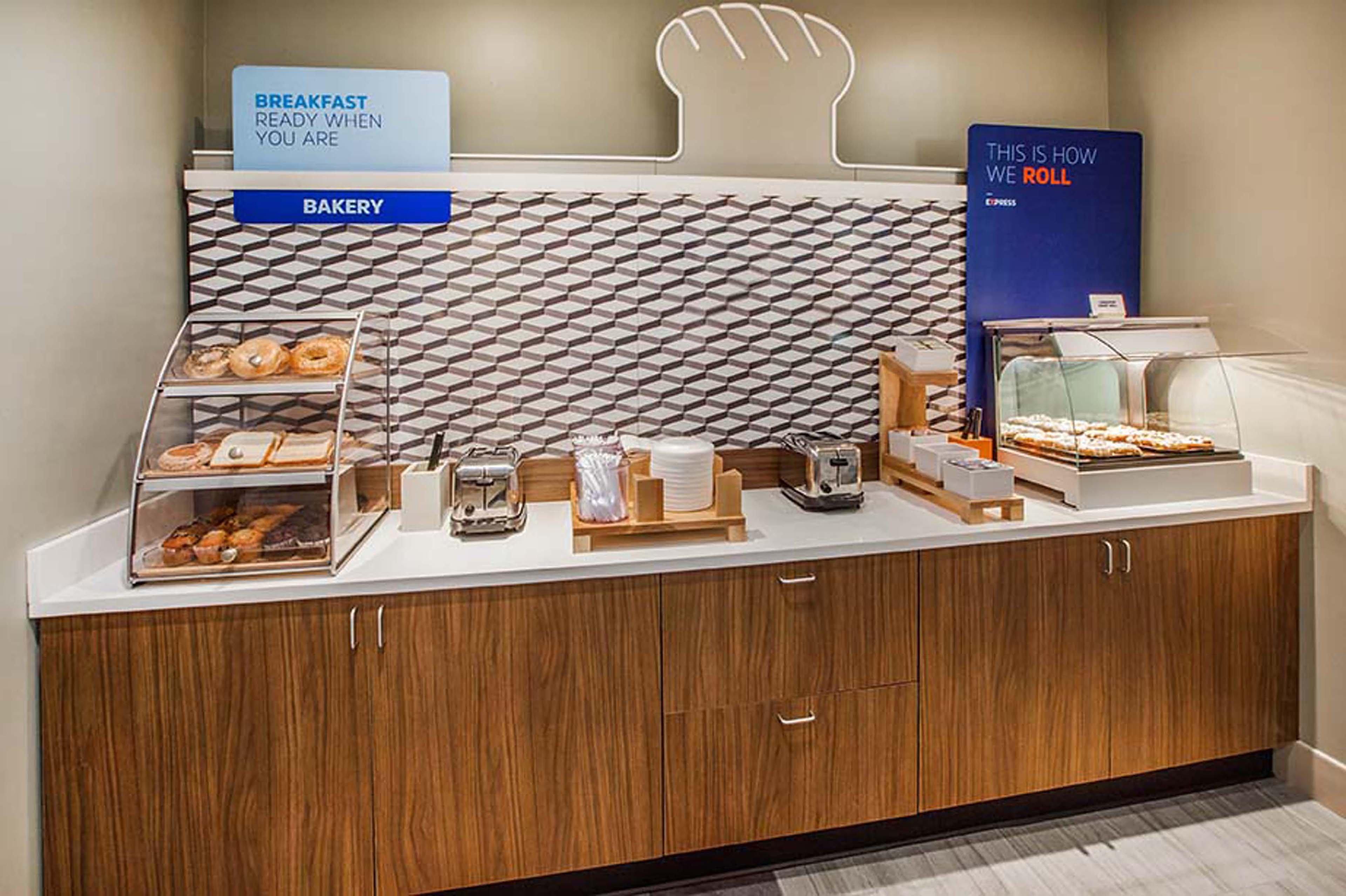 Holiday Inn Express Hotel & Suites Cape Girardeau I-55 By Ihg Buitenkant foto