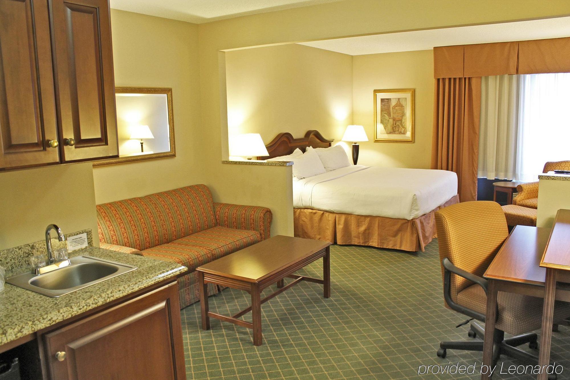 Holiday Inn Express Hotel & Suites Cape Girardeau I-55 By Ihg Buitenkant foto
